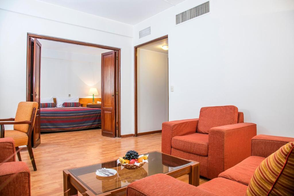 San Agustin Riviera Hotel Lima Buitenkant foto