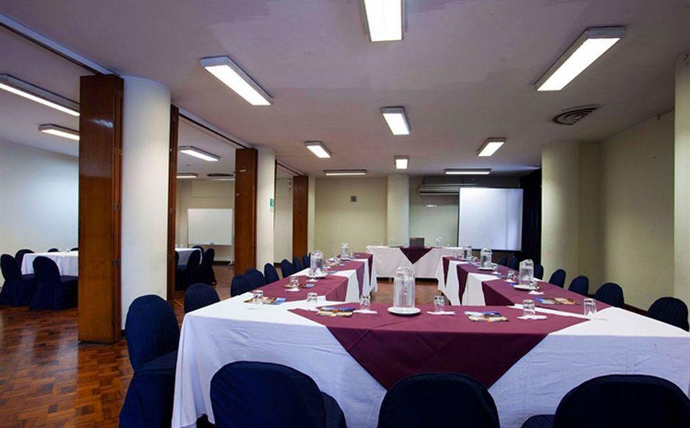 San Agustin Riviera Hotel Lima Zakenleven foto