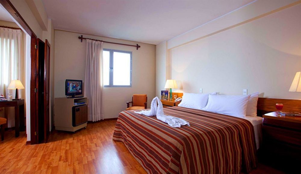 San Agustin Riviera Hotel Lima Buitenkant foto